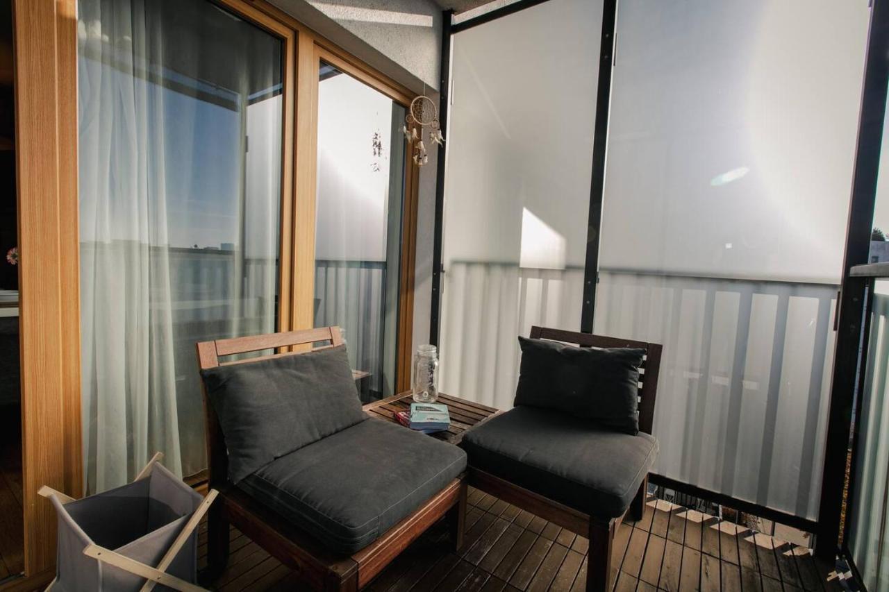Dwupoziomowy, Rodzinny Apartament. Ochrona, Garaz. Варшава Екстериор снимка