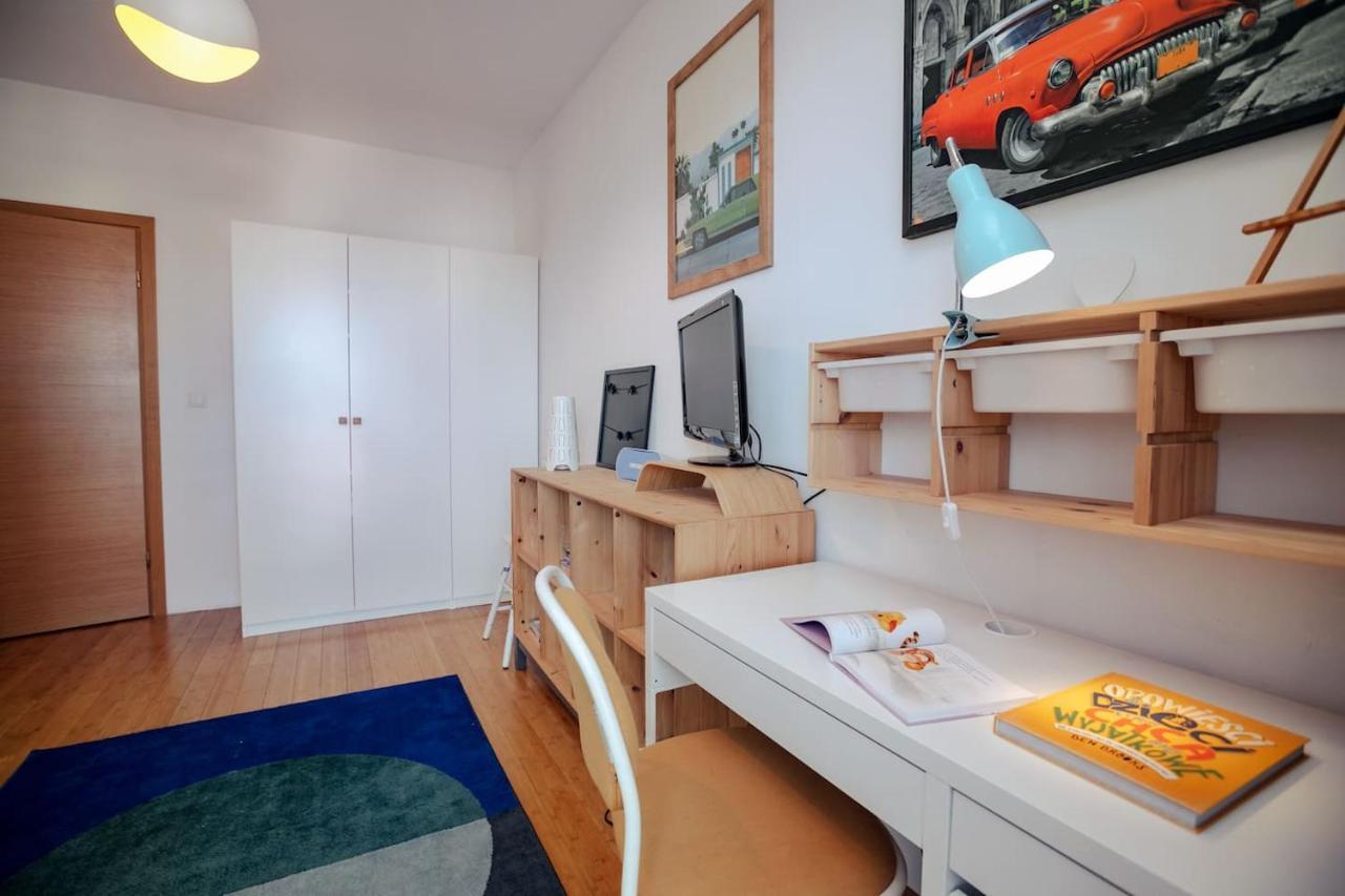 Dwupoziomowy, Rodzinny Apartament. Ochrona, Garaz. Варшава Екстериор снимка