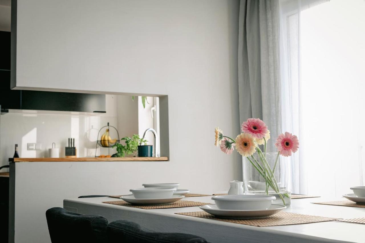 Dwupoziomowy, Rodzinny Apartament. Ochrona, Garaz. Варшава Екстериор снимка