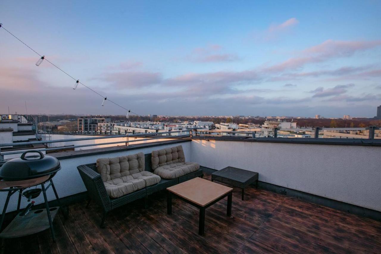Dwupoziomowy, Rodzinny Apartament. Ochrona, Garaz. Варшава Екстериор снимка