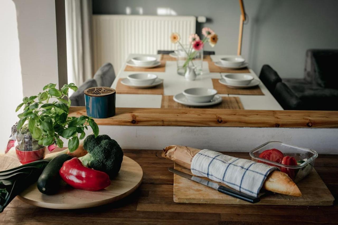 Dwupoziomowy, Rodzinny Apartament. Ochrona, Garaz. Варшава Екстериор снимка