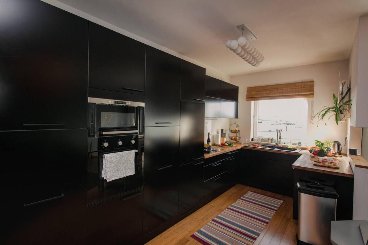 Dwupoziomowy, Rodzinny Apartament. Ochrona, Garaz. Варшава Екстериор снимка